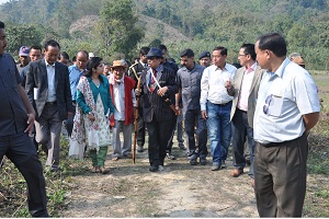 The Governor of Arunachal Pradesh Shri JP Rajkhowa visited Nari in East Siang District through the PMGSY road.  along with the DC Ms Isha Khosla, local MLA, Shri Kento Rina  and other officials